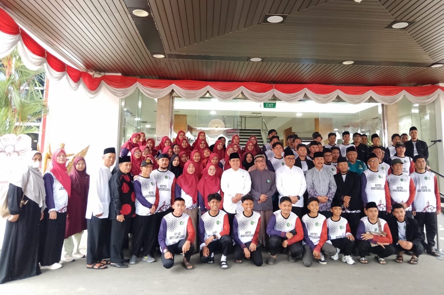 30dec5be-b94e-4c6e-aca0-49e7fed324a3-1536x1152