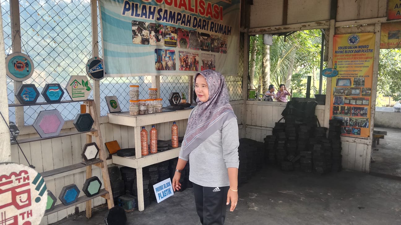 WhatsApp Image 2025-10-16 at 15.59.02 (1)