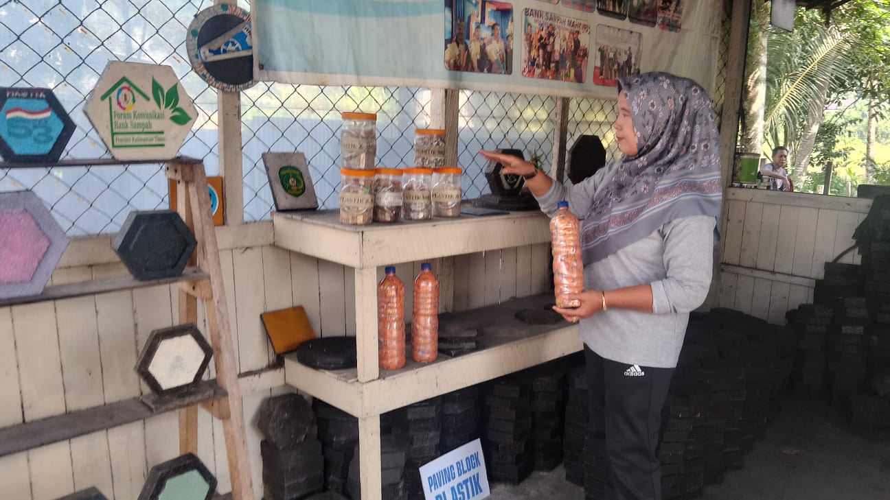 WhatsApp Image 2025-10-16 at 15.59.04