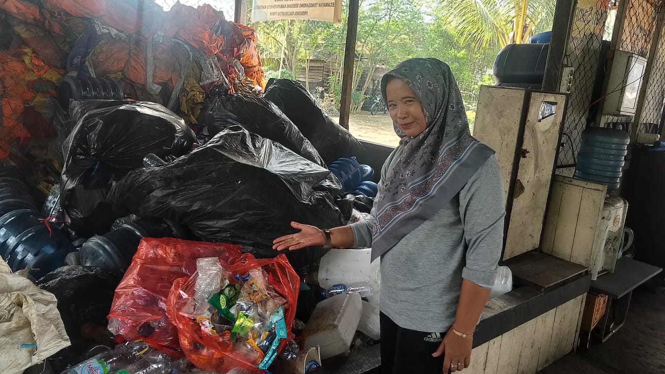 WhatsApp Image 2025-10-16 at 15.59.05 (1)