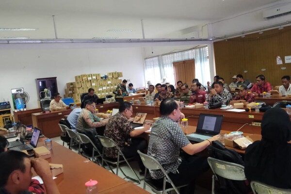 WhatsApp Image 2025-10-19 at 12.58.04