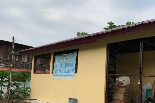 WhatsApp Image 2025-11-01 at 18.19.24