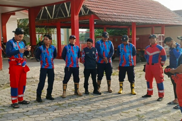 05ff3e53-1c81-4573-8819-fbaabd3bc1fc