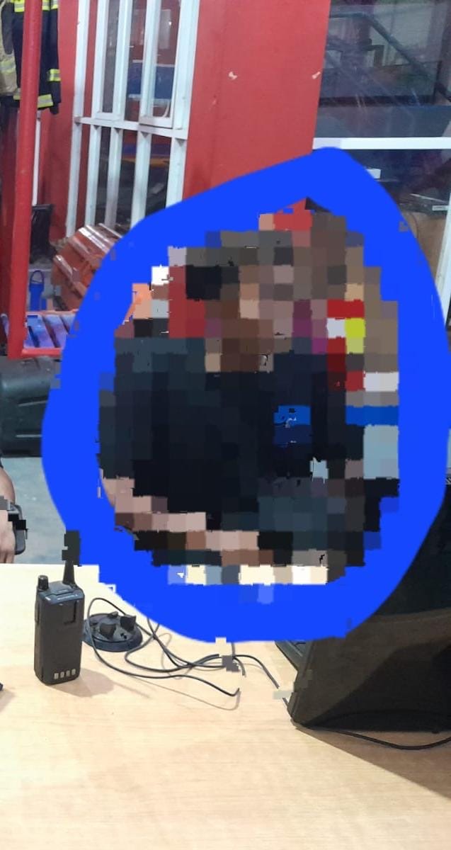 0edecb08-e8b4-40d0-bd50-56a695a73664