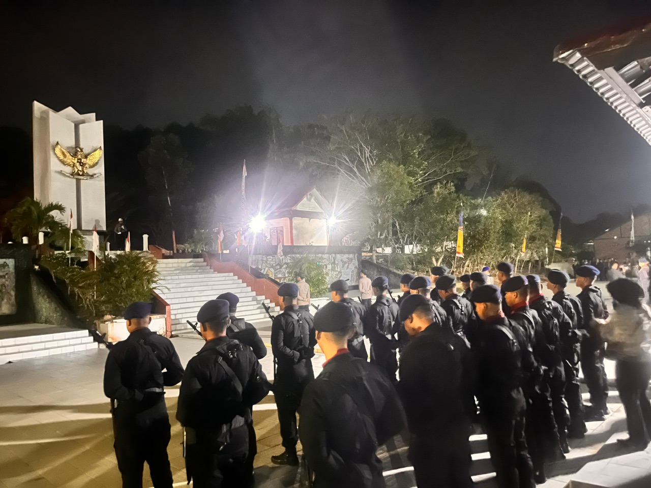 1a06bdde-d2d2-4137-83ae-263a6a413329