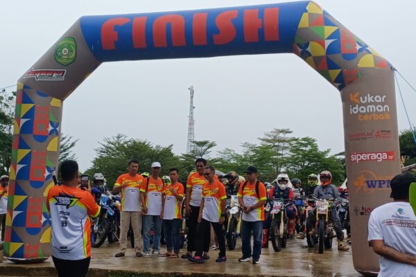 645bd61b-e93d-4299-8588-51b81288e21f