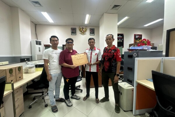 aaee9882-ce1e-4162-89d4-29d991e6fa0b