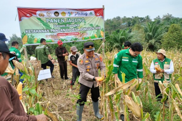 cc0cbe7b-71ff-46a1-a6f8-f697510885ba