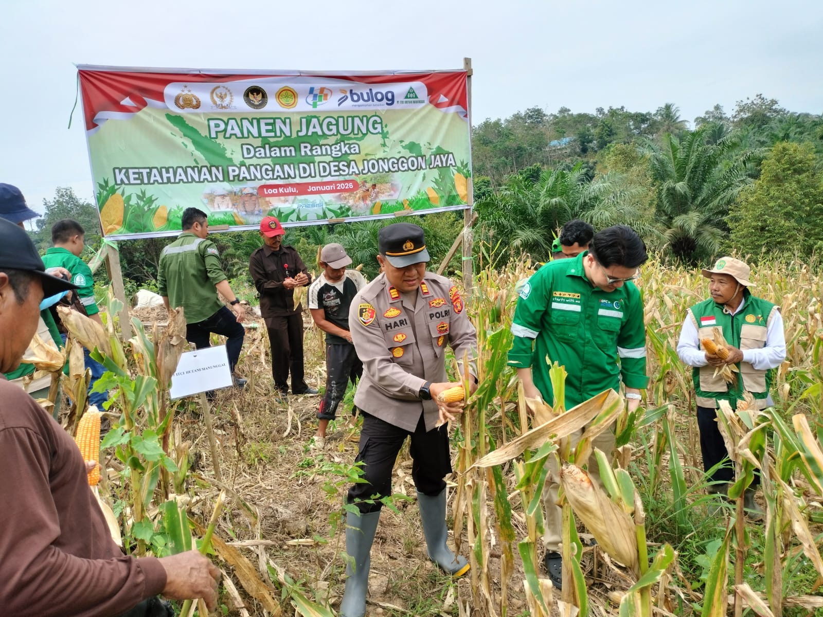 cc0cbe7b-71ff-46a1-a6f8-f697510885ba