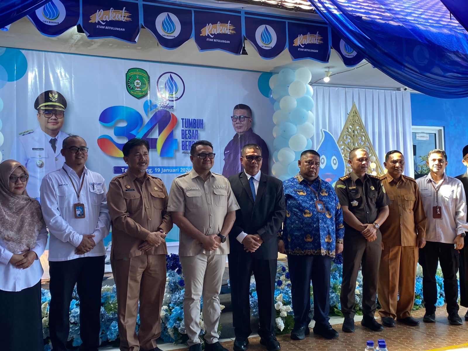 d6fb21d9-98de-486f-bebc-4fadc537b43c