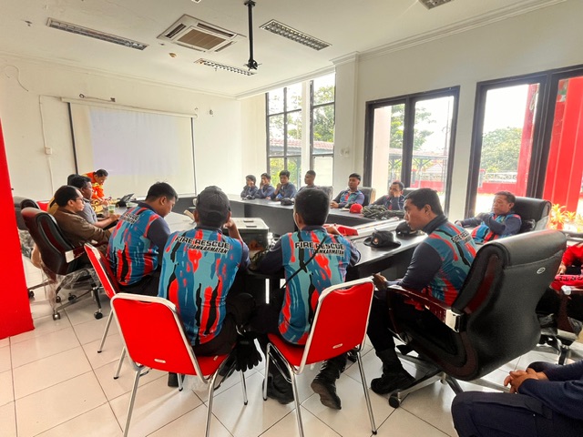 db5e859d-62c3-41c1-83d5-fabf355cfed9