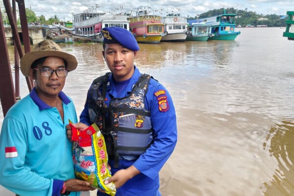 f37dea8e-a7f1-45c0-94b9-a9ea9d30b1b7