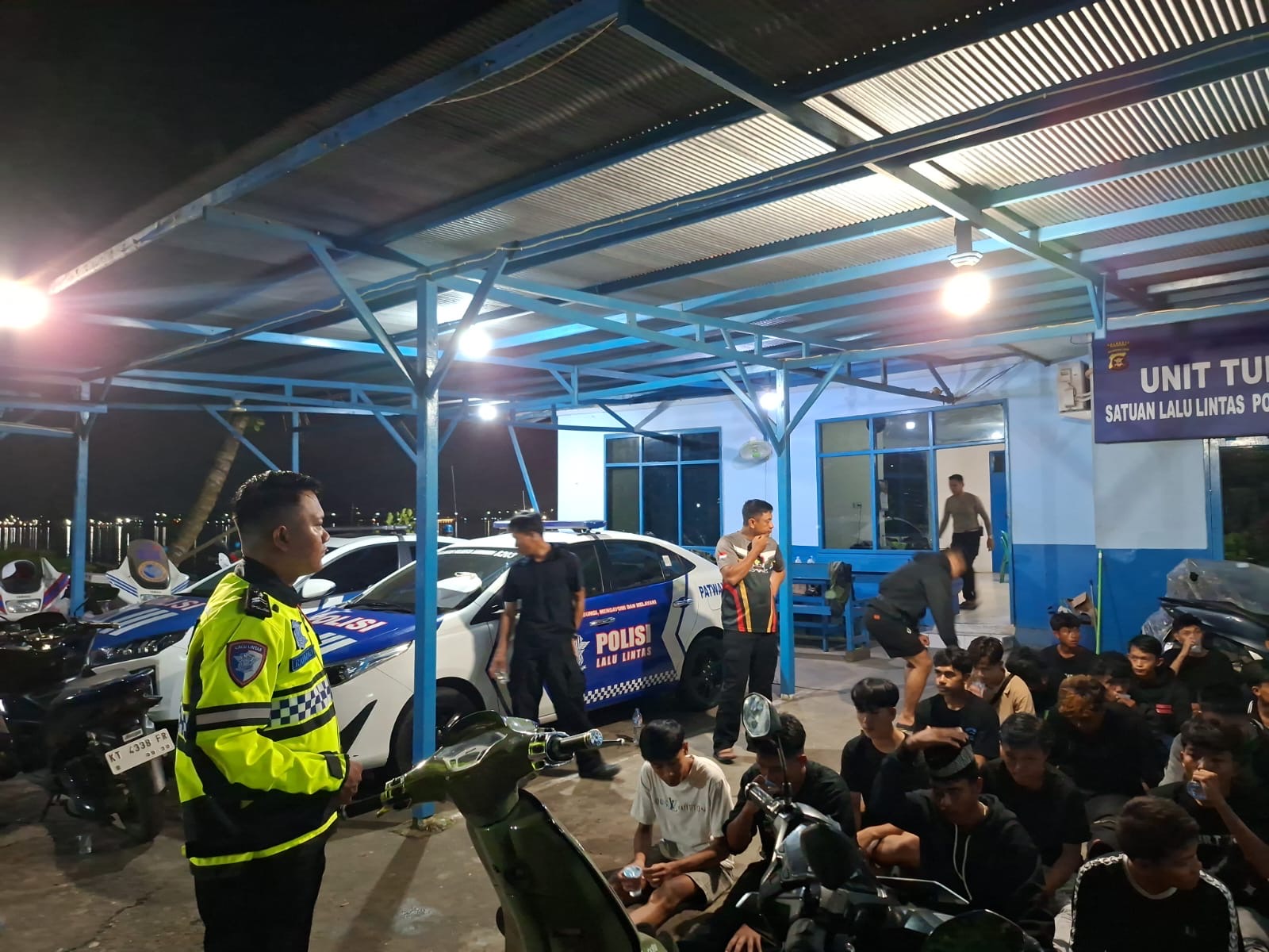 048c1770-08fa-4580-84c9-44759f265b16